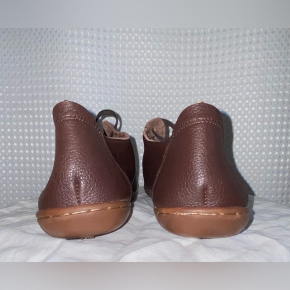 Women’s brown leather shoes size US 7,5 (knock off camper peu shoes) - Picture 6 of 10